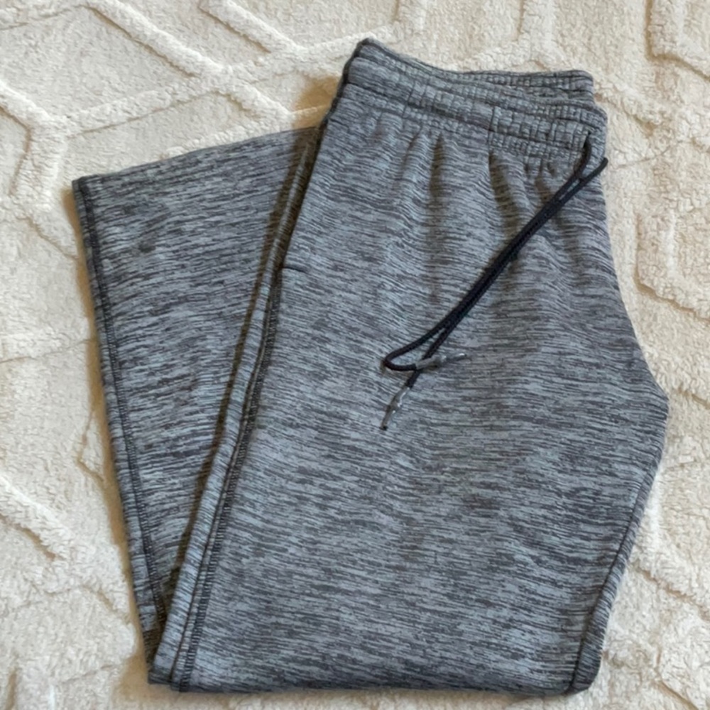 Under Armour Women’s Sweatpants